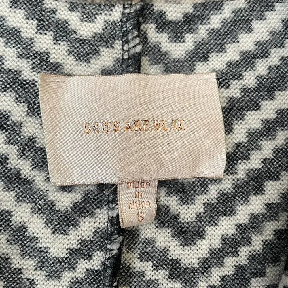 Skies Are Blue Cardigan Womens Small Black White Cascade Open Front Sweater